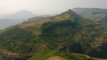 Scenic view of Kalsubai Harishchandragad mountain range in Sahyadri, Maharashtra